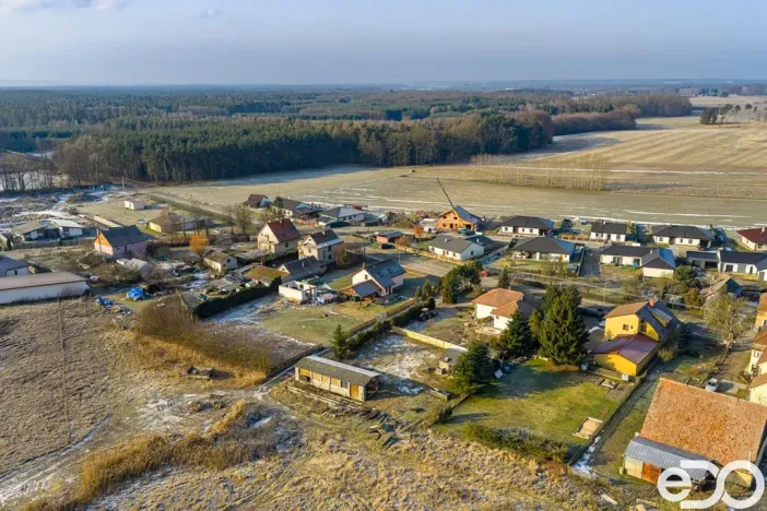 Prodej pozemku pro bydlení, Strašov, 921 m2