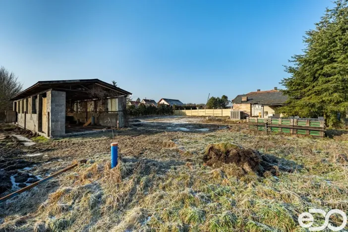 Prodej pozemku pro bydlení, Strašov, 921 m2