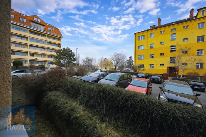 Pronájem bytu 1+1, Praha - Žižkov, Hartigova, 25 m2