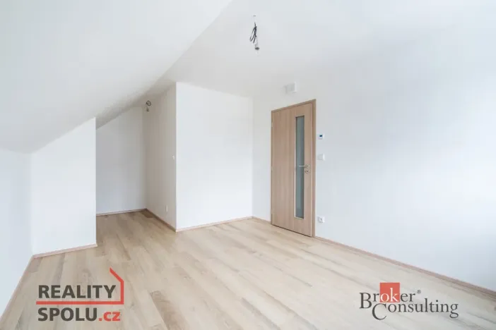 Prodej rodinného domu, Lovčice, 164 m2