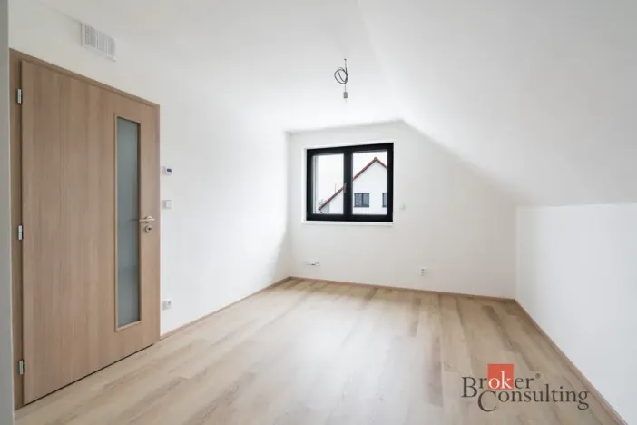 Prodej rodinného domu, Lovčice, 164 m2