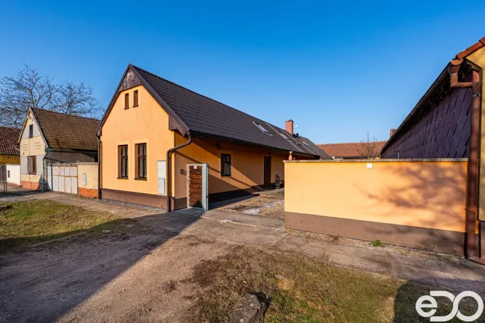 Prodej rodinného domu, Opolany - Kanín, 95 m2