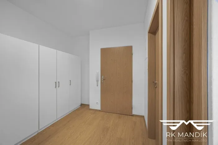 Pronájem bytu 2+kk, Praha - Prosek, Kytlická, 53 m2