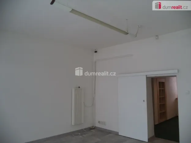 Pronájem obchodního prostoru, Ostrava - Vítkovice, Ruská, 48 m2