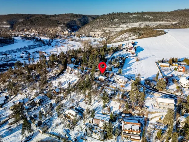 Prodej pozemku, Hlásná Třebaň, K Zámku, 1813 m2
