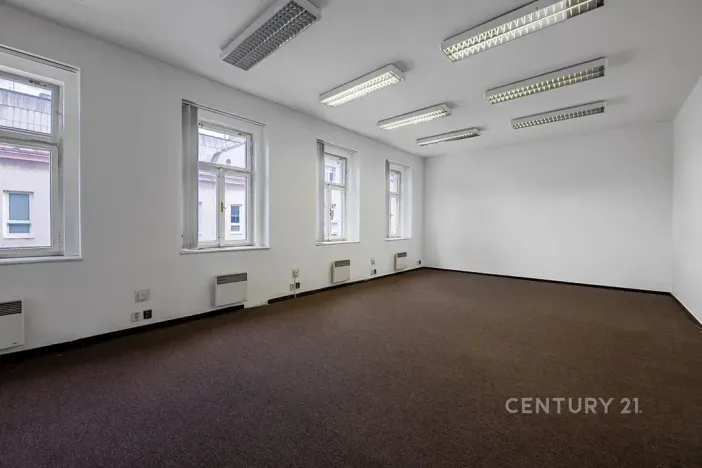 Prodej komerční nemovitosti, Podbořany, Přátelství, 196 m2