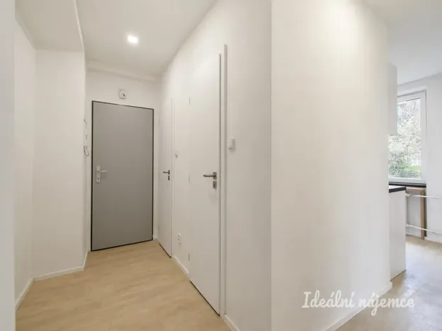 Pronájem bytu 2+1, Praha - Vršovice, Arménská, 54 m2