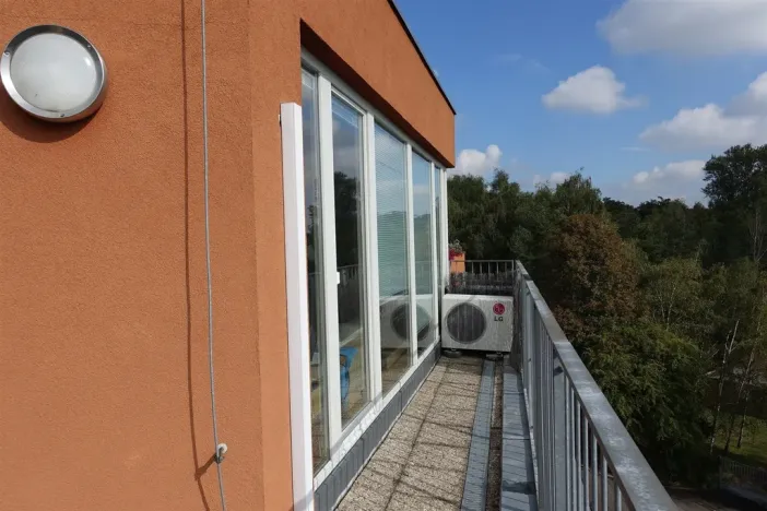 Prodej bytu 2+kk, Praha, Na vysočanských vinicích, 90 m2