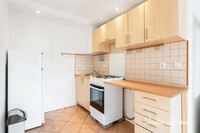 Pronájem bytu 2+kk, Praha - Střížkov, Jablonecká, 41 m2