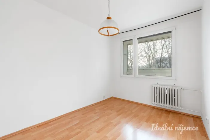 Pronájem bytu 2+kk, Praha - Střížkov, Jablonecká, 41 m2