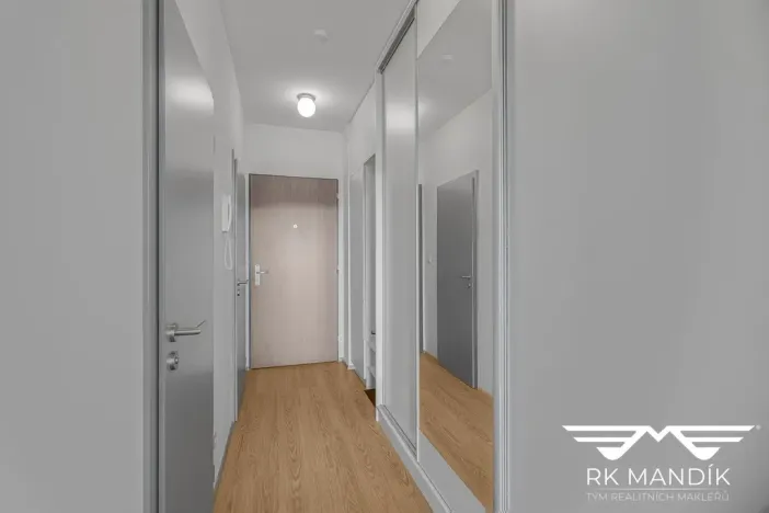 Pronájem bytu 1+kk, Chýně, Premonstrátů, 36 m2