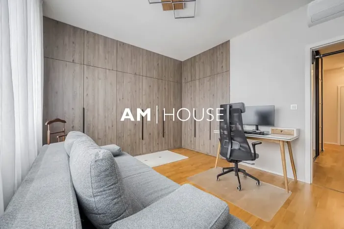 Pronájem bytu 4+kk, Praha - Libeň, Zenklova, 110 m2