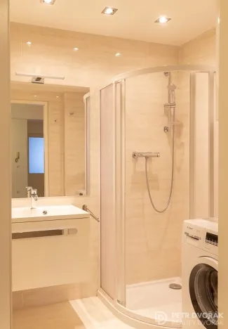 Pronájem bytu 3+kk, Praha - Vinohrady, Uruguayská, 98 m2