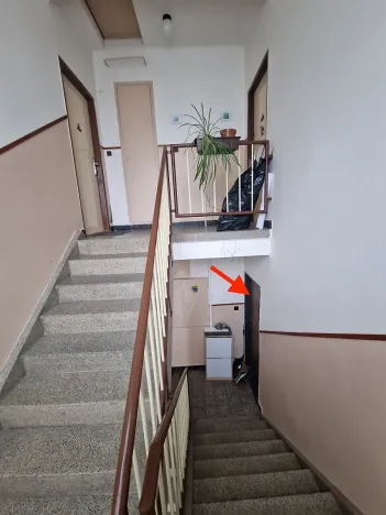 Prodej podílu bytu 3+1, Hostivice, Školská, 61 m2