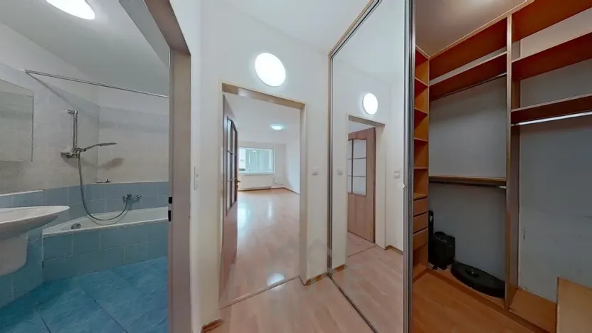 Prodej bytu 1+kk, Praha - Vysočany, Poděbradská, 34 m2