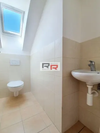 Pronájem bytu 2+kk, Olomouc - Nové Sady, Husitská, 60 m2