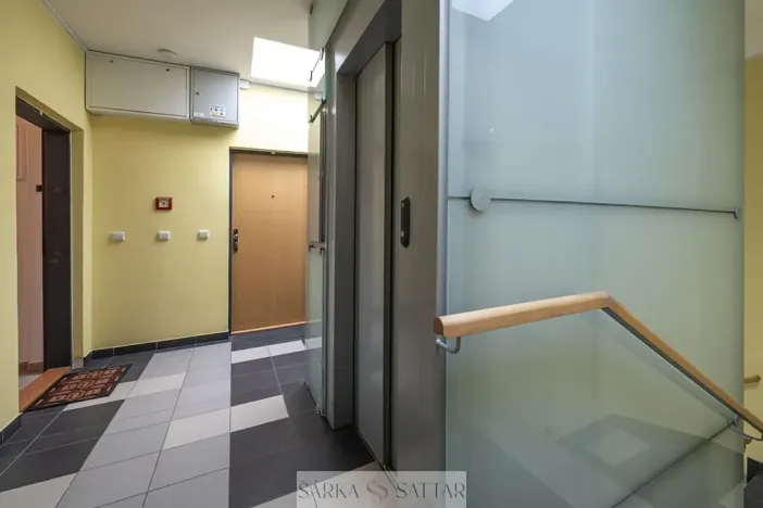 Pronájem bytu 2+kk, Praha - Košíře, Pod Klamovkou, 39 m2