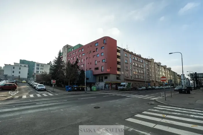 Pronájem bytu 2+kk, Praha - Košíře, Pod Klamovkou, 39 m2