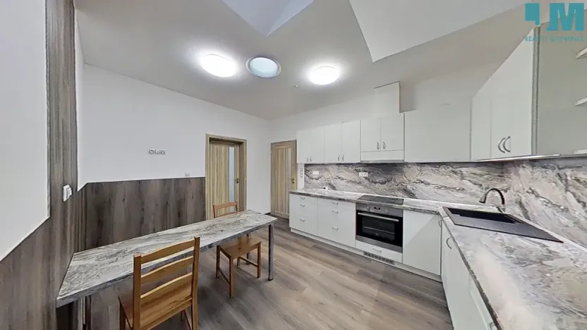 Pronájem bytu 3+1, Štoky, 97 m2