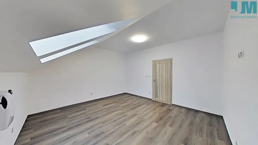 Pronájem bytu 3+1, Štoky, 97 m2