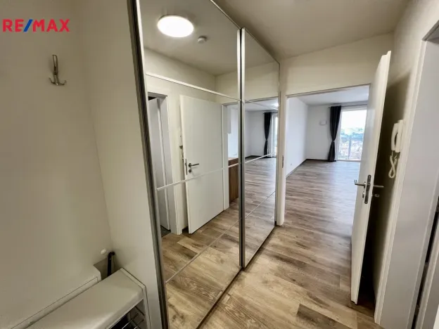 Pronájem bytu 1+kk, Jihlava, Okružní, 45 m2