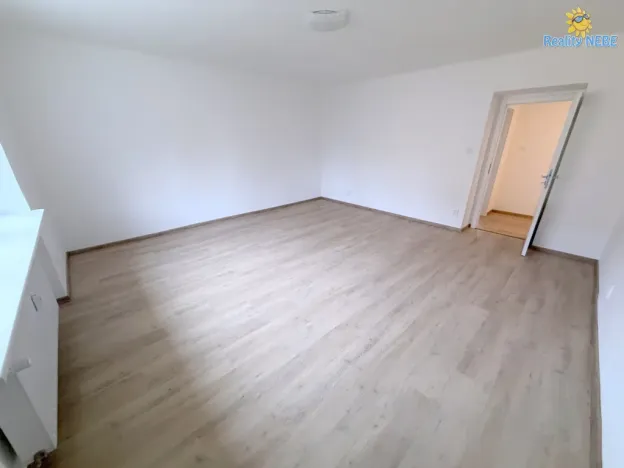 Pronájem bytu 3+1, Praha - Břevnov, Junácká, 77 m2