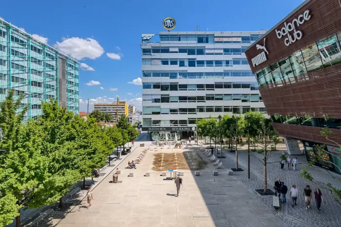 Pronájem kanceláře, Praha - Michle, Vyskočilova, 743 m2