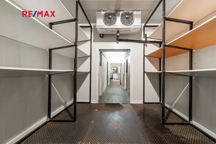 Pronájem komerční nemovitosti, Plzeň, Sokolovská, 12 m2