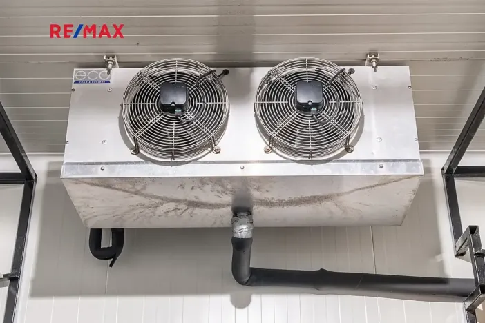 Pronájem komerční nemovitosti, Plzeň, Sokolovská, 12 m2