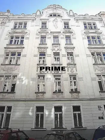 Pronájem bytu 3+1, Praha - Nové Město, Odborů, 87 m2