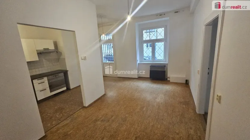 Pronájem bytu 3+kk, Praha - Libeň, Pivovarnická, 60 m2