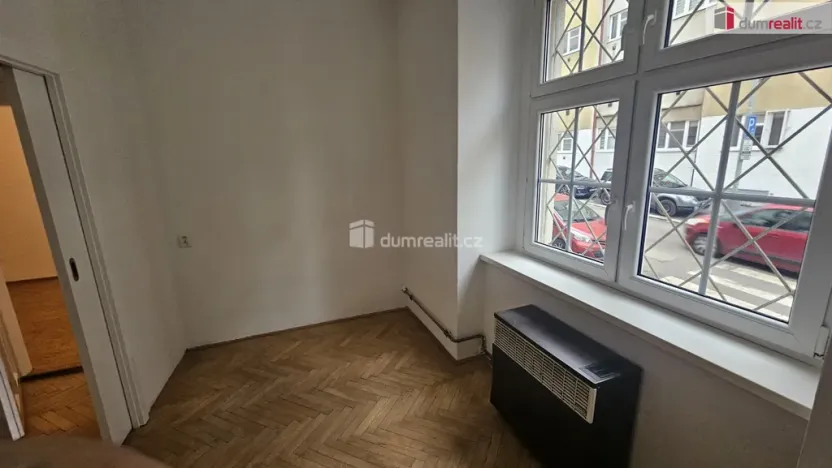 Pronájem bytu 3+kk, Praha - Libeň, Pivovarnická, 60 m2