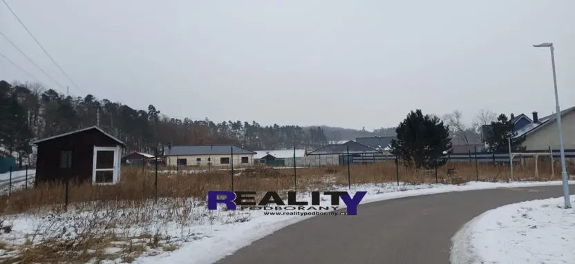 Prodej pozemku pro bydlení, Holedeč, Luční, 831 m2