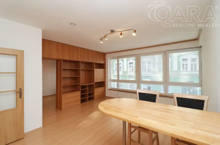 Pronájem bytu 2+kk, Praha, Kurta Konráda, 46 m2