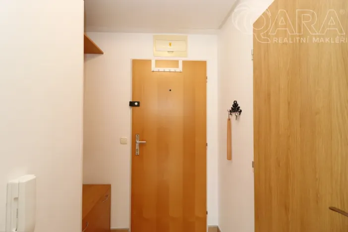 Pronájem bytu 2+kk, Praha, Kurta Konráda, 46 m2