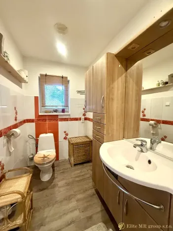 Prodej rodinného domu, Straky, 122 m2