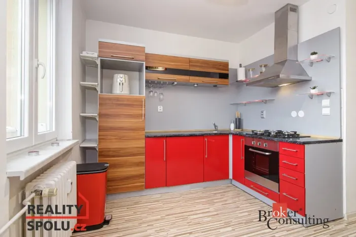 Pronájem bytu 2+kk, Ostrava - Moravská Ostrava, Živičná, 51 m2