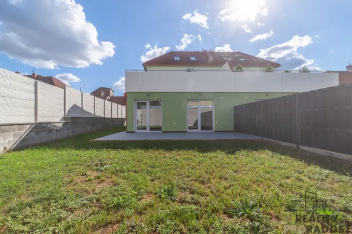 Prodej bytu 4+kk, Ostopovice, B. Němcové, 90 m2