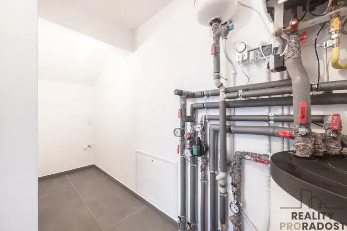 Prodej bytu 4+kk, Ostopovice, B. Němcové, 90 m2