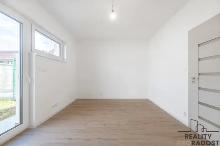 Prodej bytu 4+kk, Ostopovice, B. Němcové, 90 m2