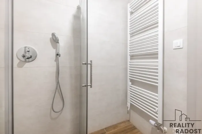 Prodej bytu 4+kk, Ostopovice, B. Němcové, 90 m2