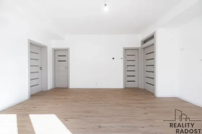 Prodej bytu 4+kk, Ostopovice, B. Němcové, 90 m2