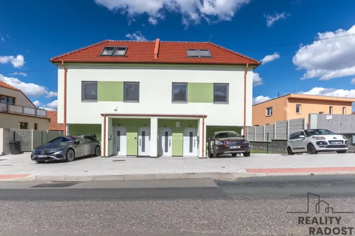 Prodej bytu 4+kk, Ostopovice, B. Němcové, 90 m2