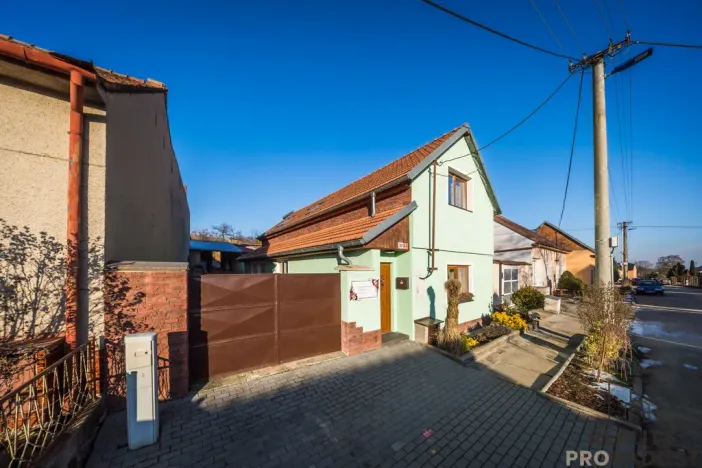 Prodej rodinného domu, Klobouky u Brna, Starohorská, 150 m2