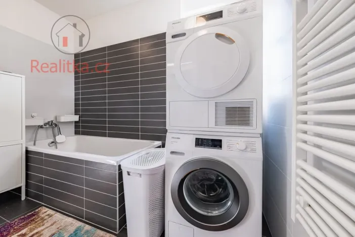 Pronájem bytu 4+kk, Praha - Jinonice, Pod stolovou horou, 114 m2