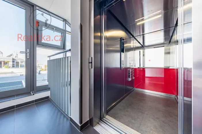 Pronájem bytu 4+kk, Praha - Jinonice, Pod stolovou horou, 114 m2