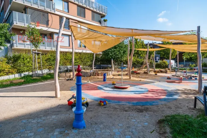 Pronájem bytu 4+kk, Praha - Jinonice, Pod stolovou horou, 114 m2