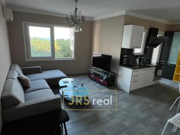 Prodej bytu 3+kk, Durrës, Albánie, 75 m2