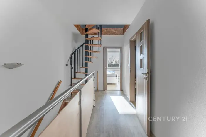 Prodej bytu 4+kk, Moravec, 112 m2