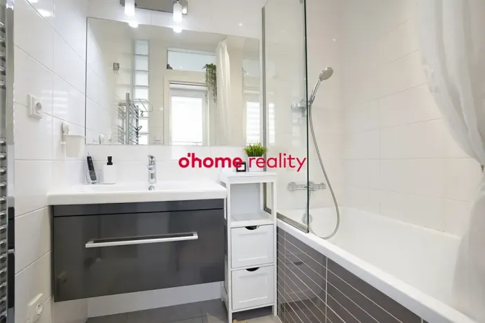 Prodej bytu 3+kk, Olomouc, Lazecká, 77 m2